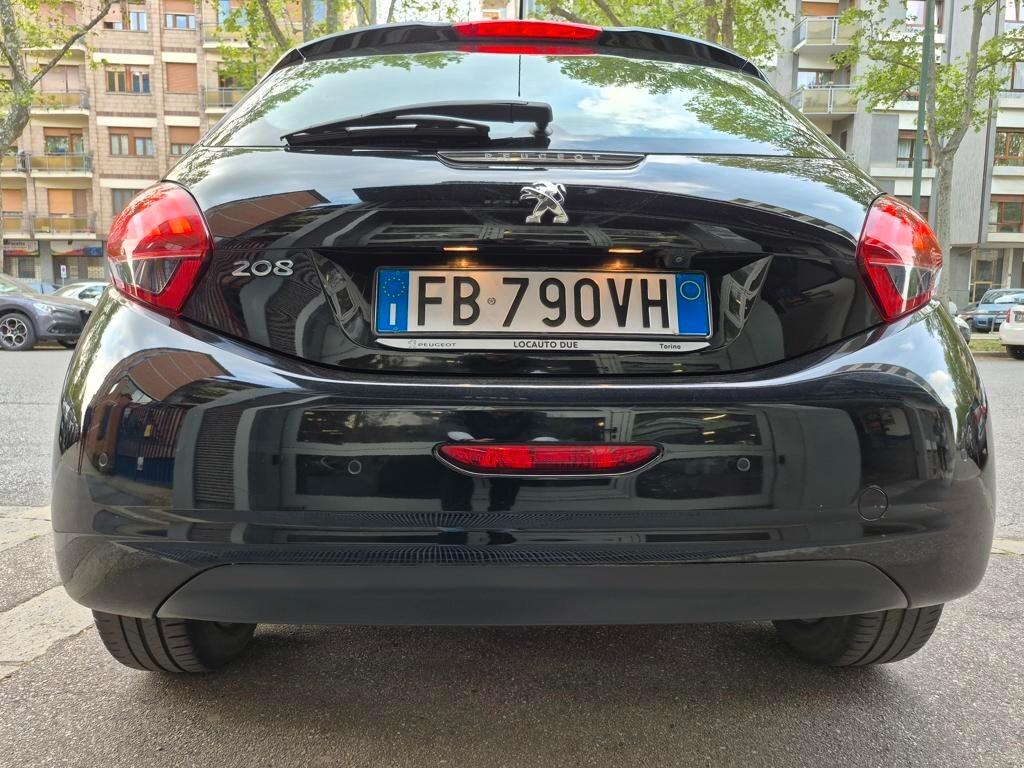 Peugeot 208 PureTech 82 3 porte Allure