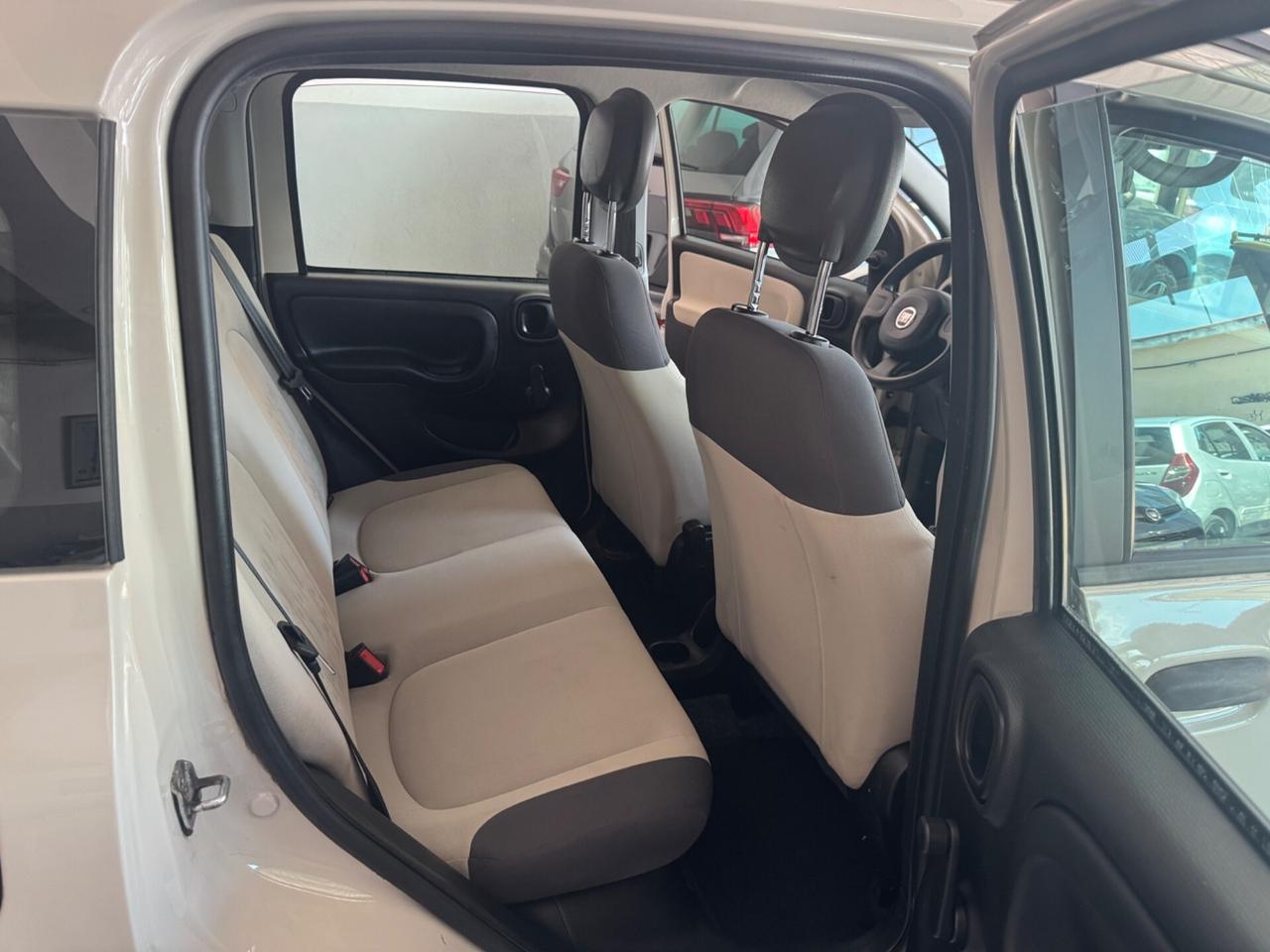 Fiat Panda 0.9 TwinAir Turbo Natural Power Lounge