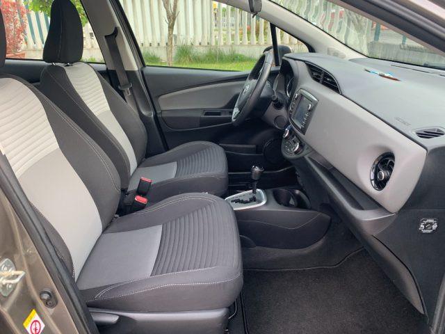 TOYOTA Yaris 1.5 Hybrid 5 porte Active