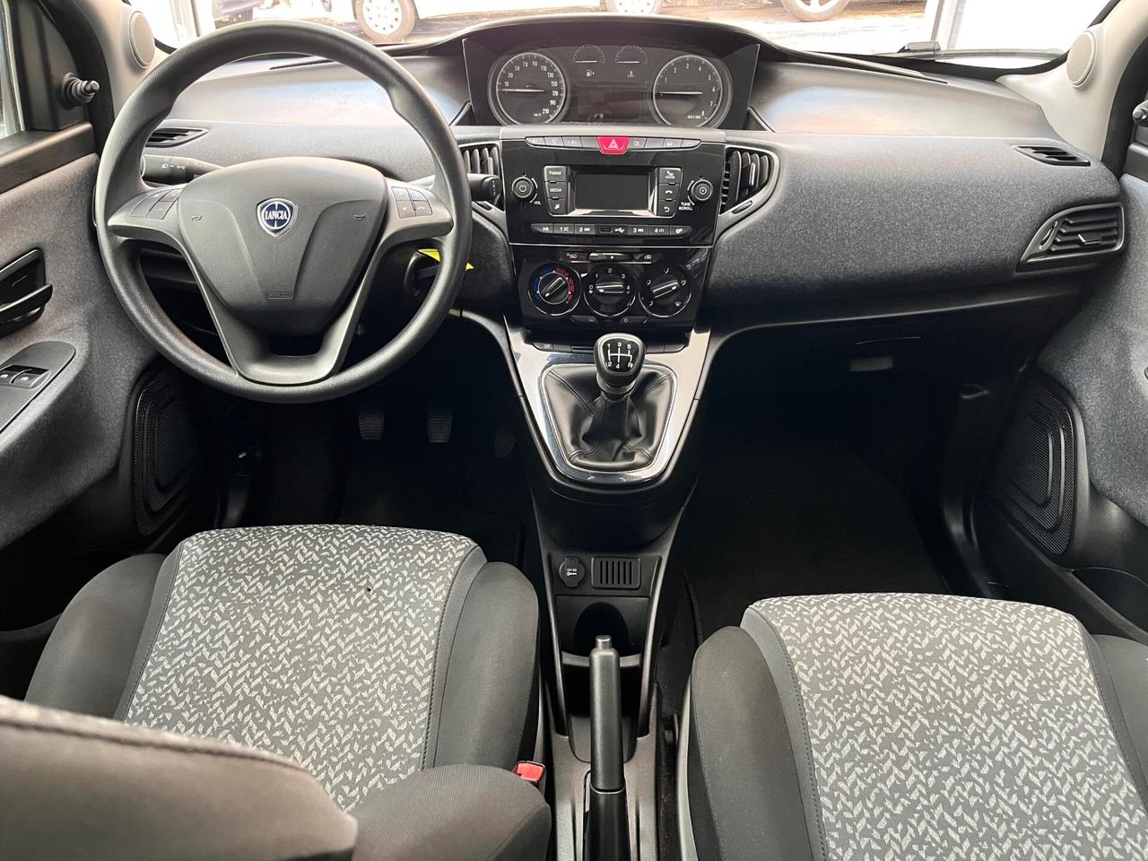 Lancia Ypsilon 1.2 69 CV 5 porte S&S Gold - 2018