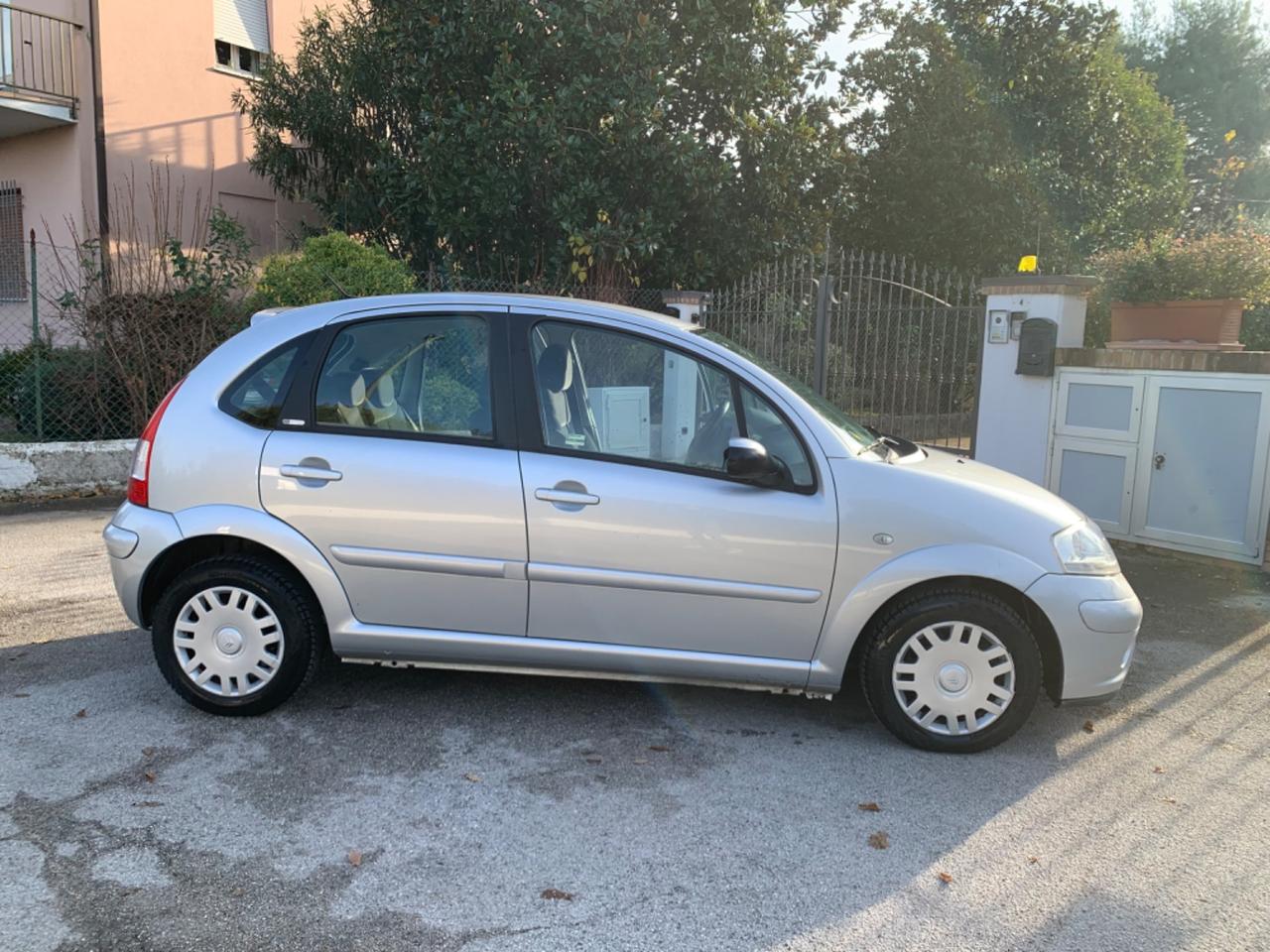 Citroen C3 Utilitaria exclusive benzina 40000 km