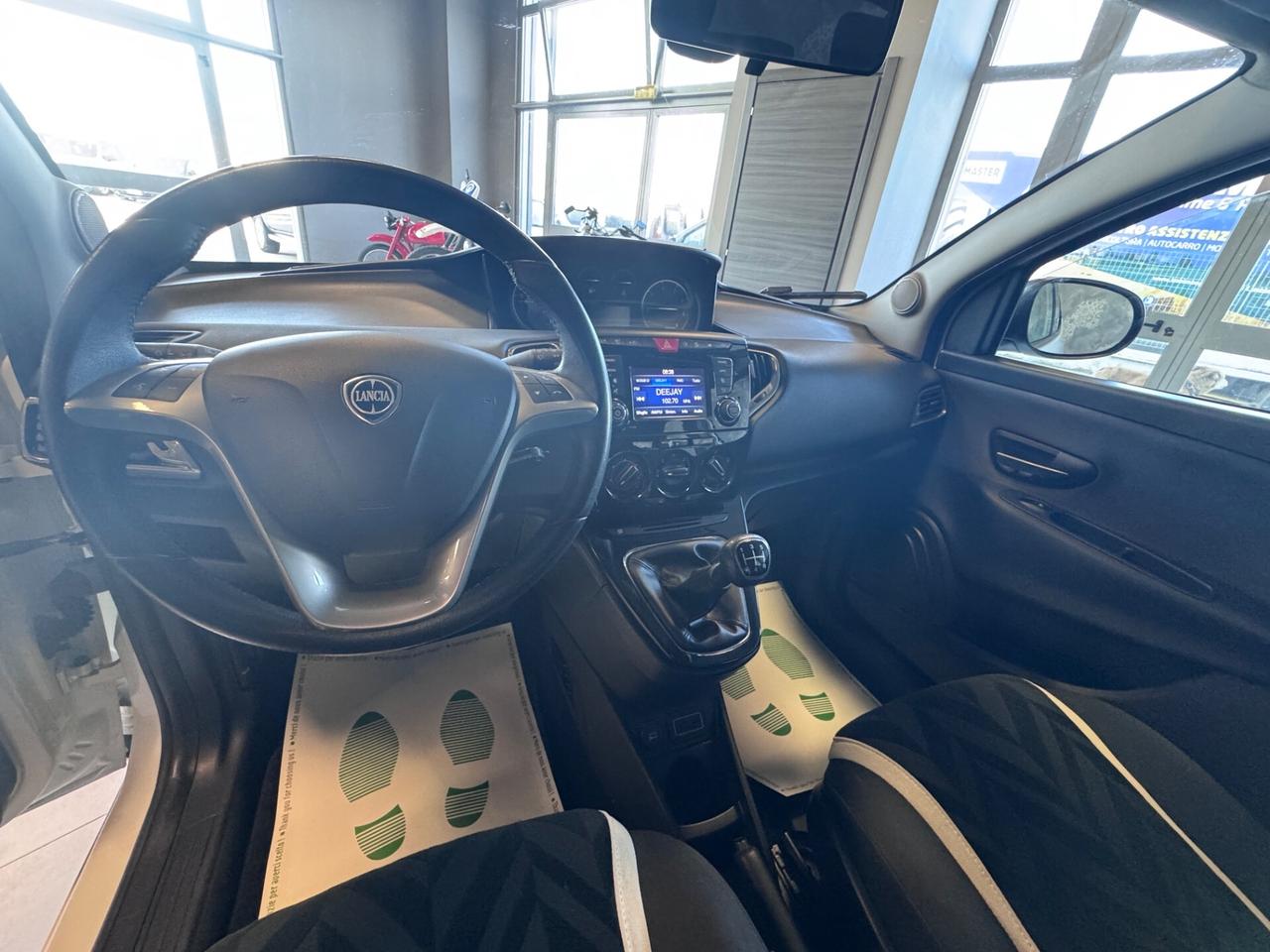 LANCIA YPSILON 1.3 MJET GOLD