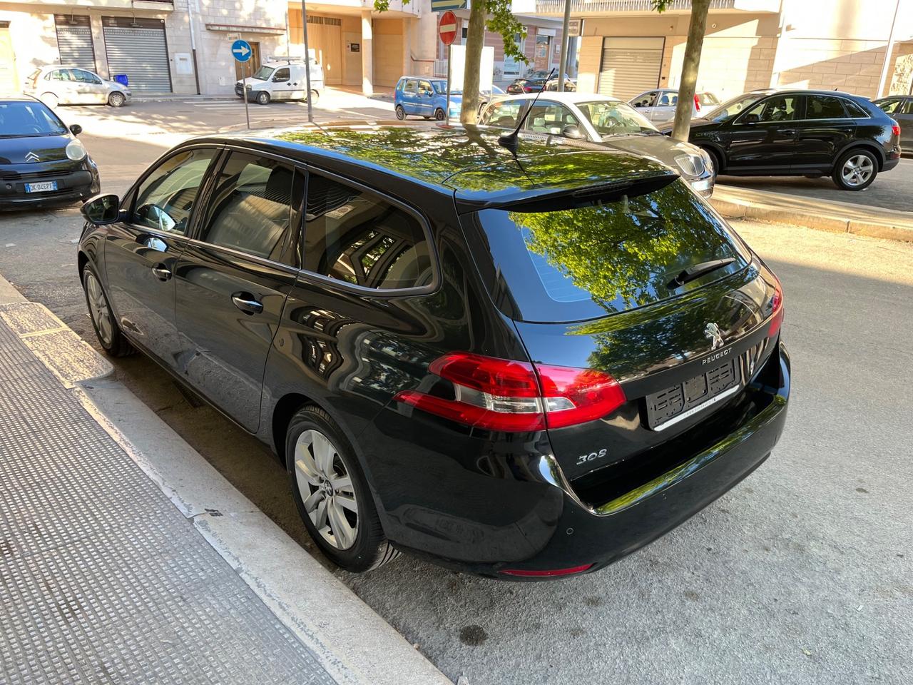 Peugeot 308 1.6 e-HDi 115 CV Stop&Start SW Active