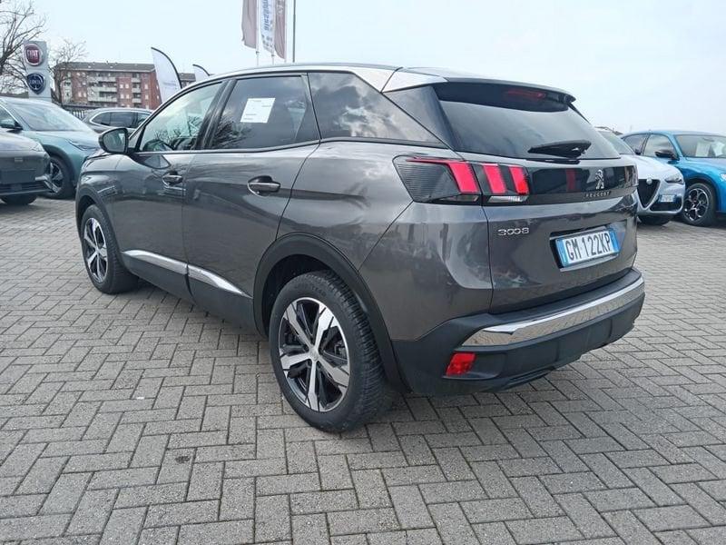 Peugeot 3008 BlueHDI 130 EAT8 S&S Allure Pack - Autocarro N1
