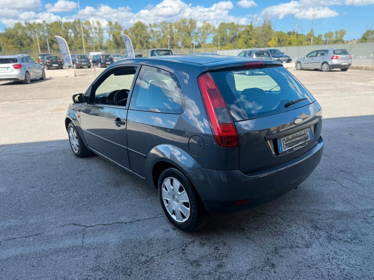 FORD FIESTA 1.4 D 3P 2005 12 MESI DI GARANZIA