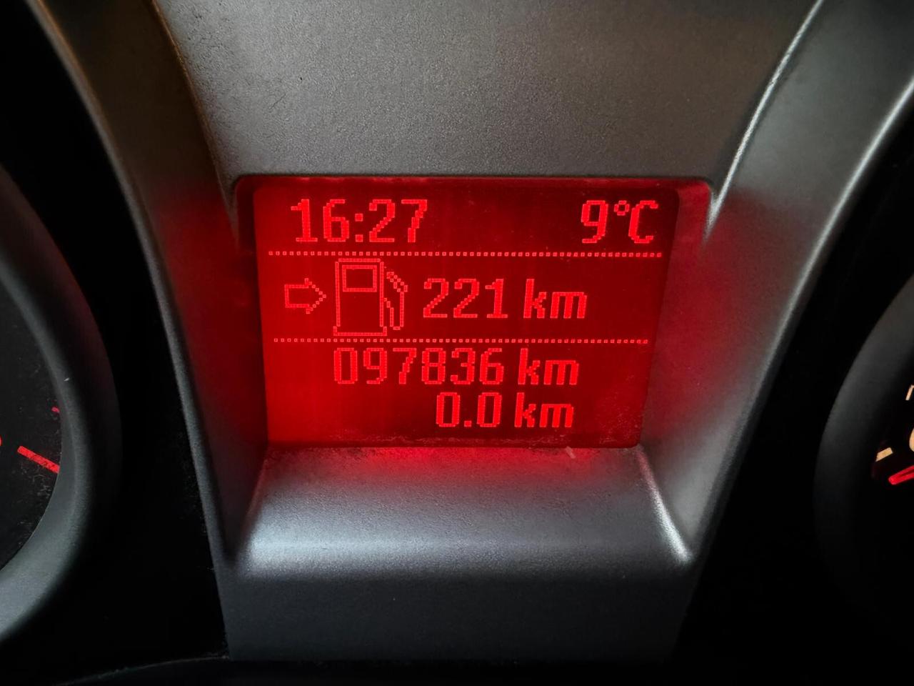 Ford Focus 1.6 TDCi 110CV 5p. Titanium