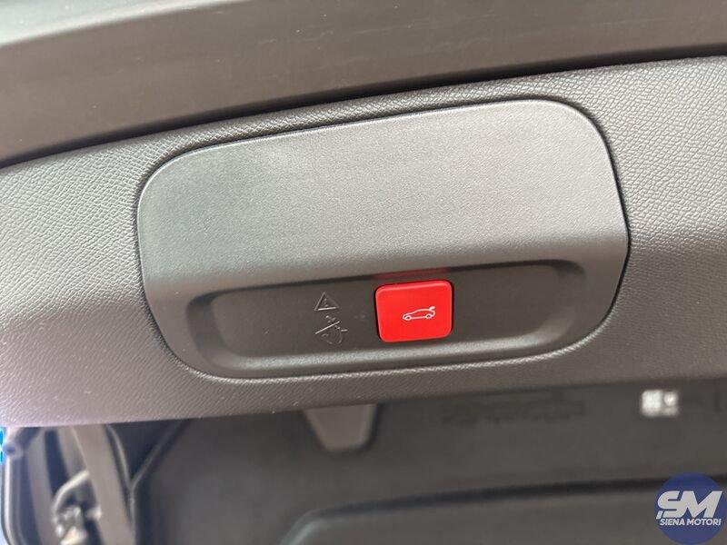 Peugeot 408 408 Hybrid 136 e-DCS6 GT