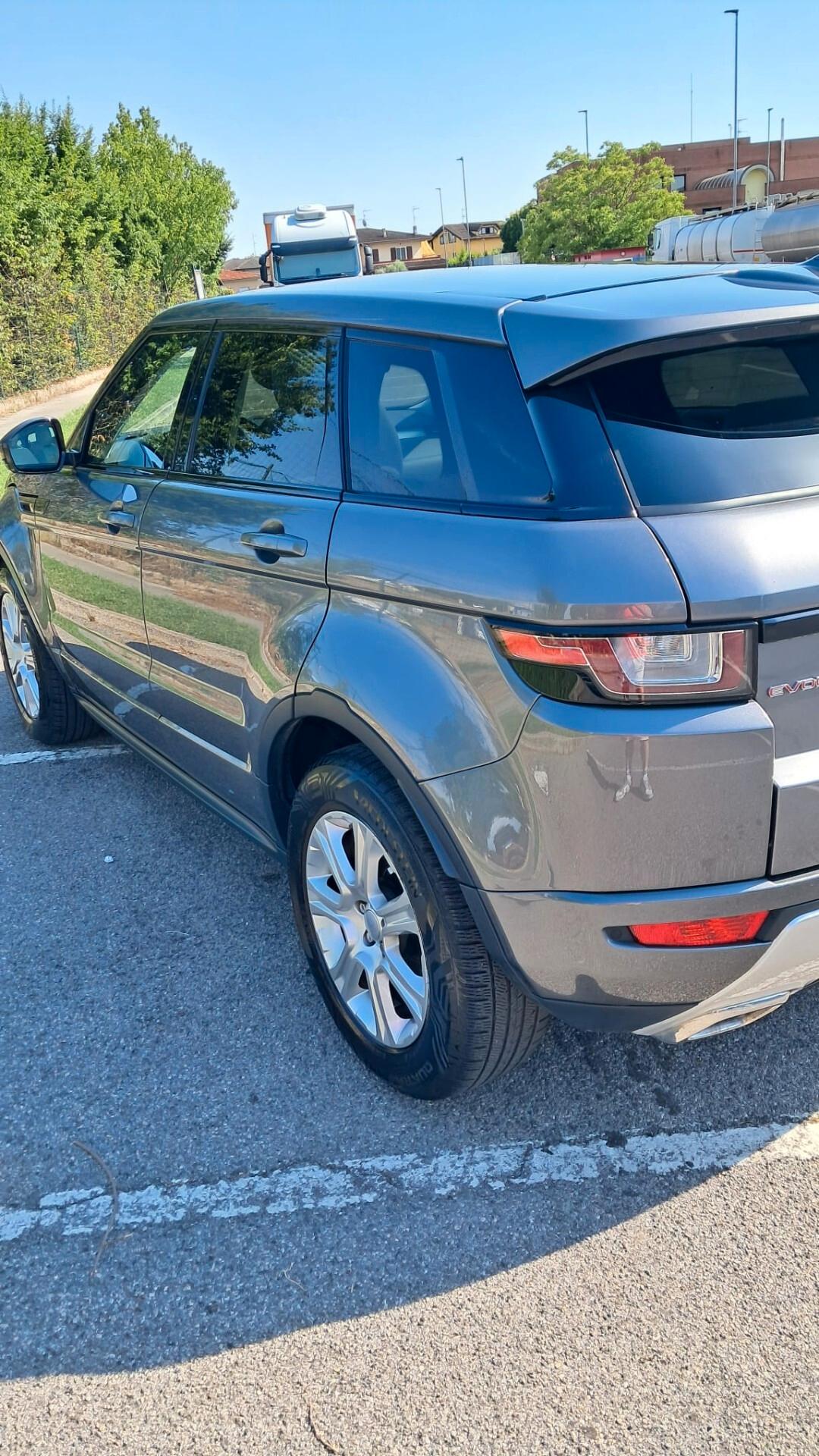 Land Rover Range Evoque 2.0 TD4 150 CV 5p. SE Dynamic