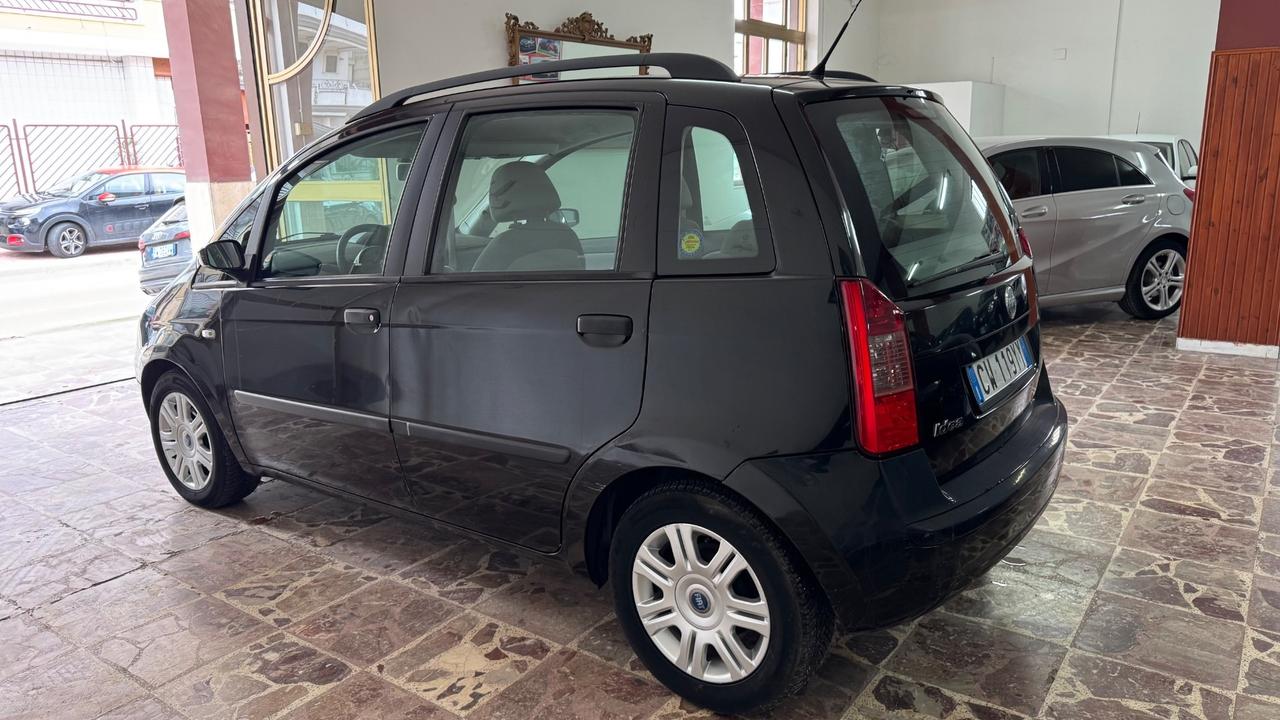 Fiat Idea 1.4 16V Emotion CAMBIO AUTOMATICO