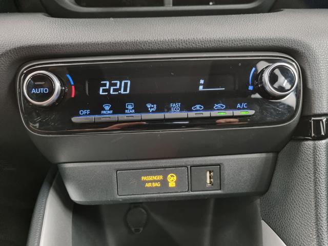TOYOTA Yaris 1.5 Hybrid 5 porte Trend