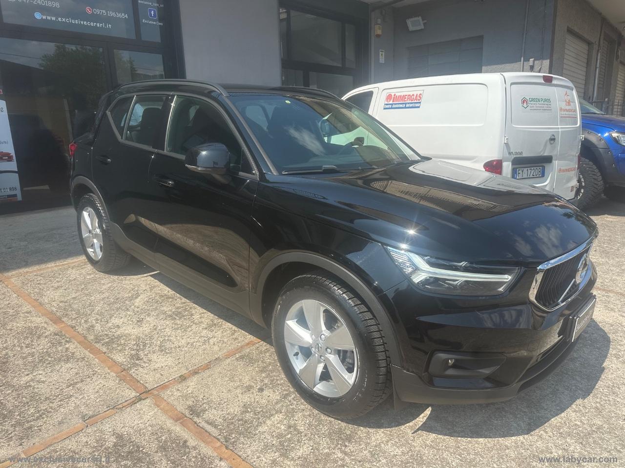 VOLVO XC40 D3 Business