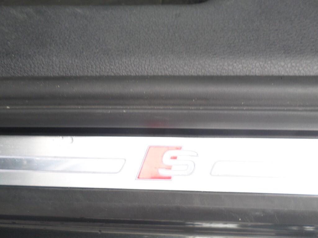 Audi Q3 SPB 35 TFSI S line edition