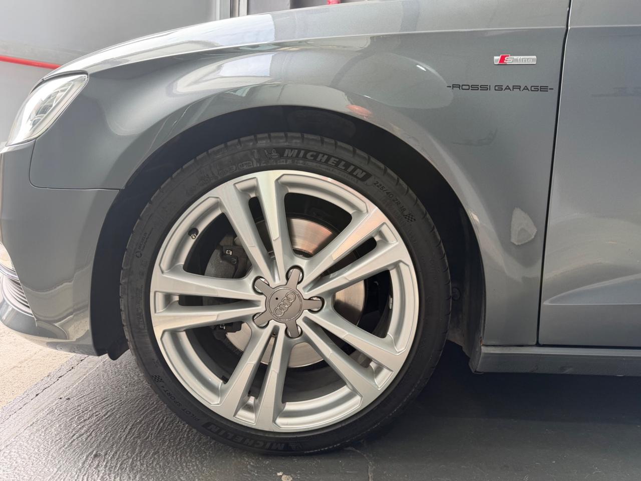 AUDI A3 3P 1.8 TFSI S LINE SPORTPAKET