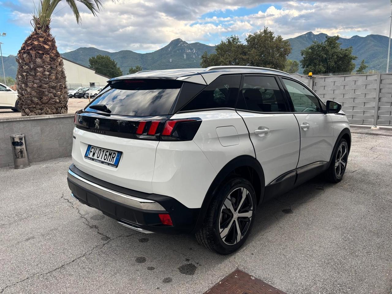 Peugeot 3008 ALLURE 1.2 PureTech 130CV - 2019