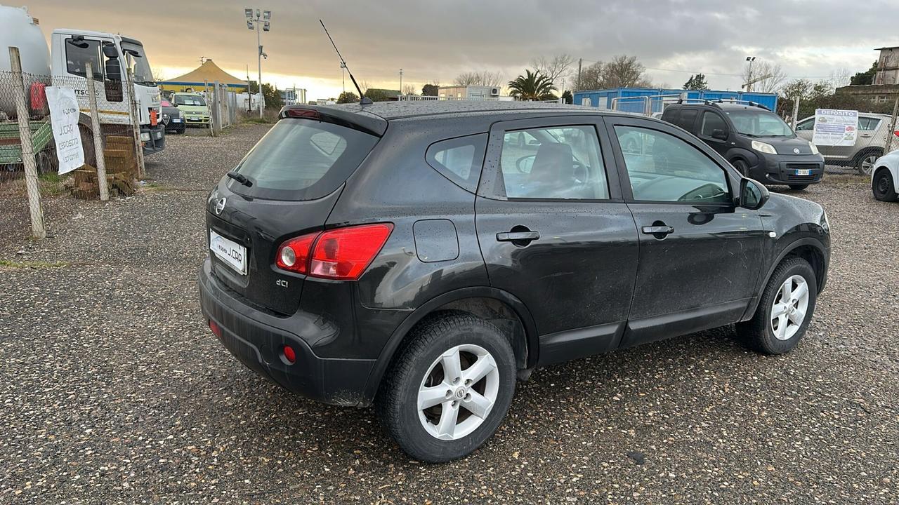 Nissan Qashqai 2.0 dCi DPF 4WD Tekna