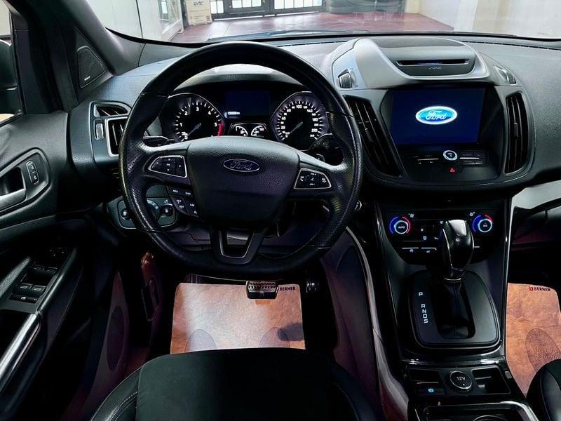 Ford Kuga Kuga 2.0 TDCI 150 CV S&S 4WD Powershift ST-Line