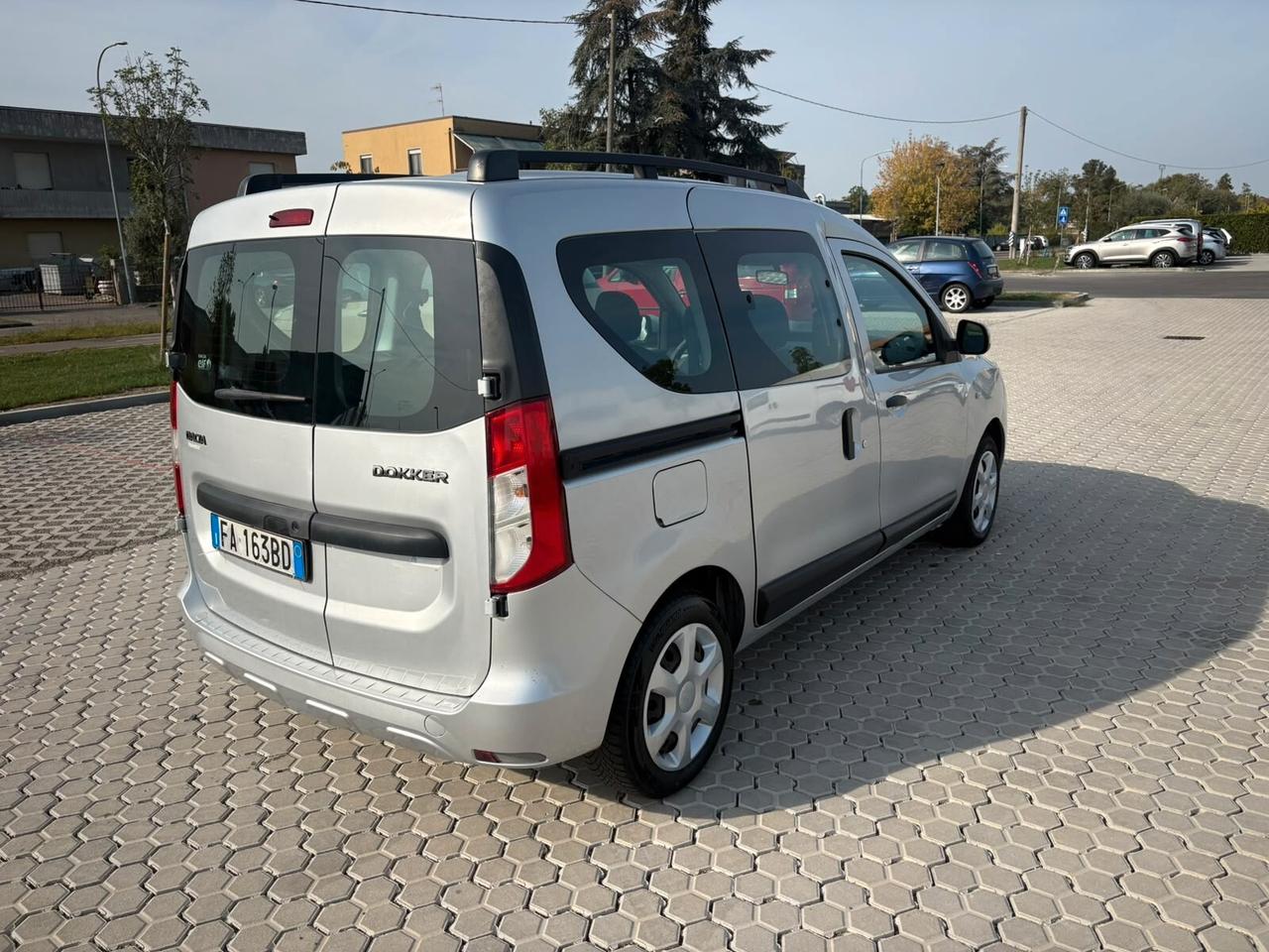 Dacia Dokker 1.6 8V 85CV GPL Lauréate 2035