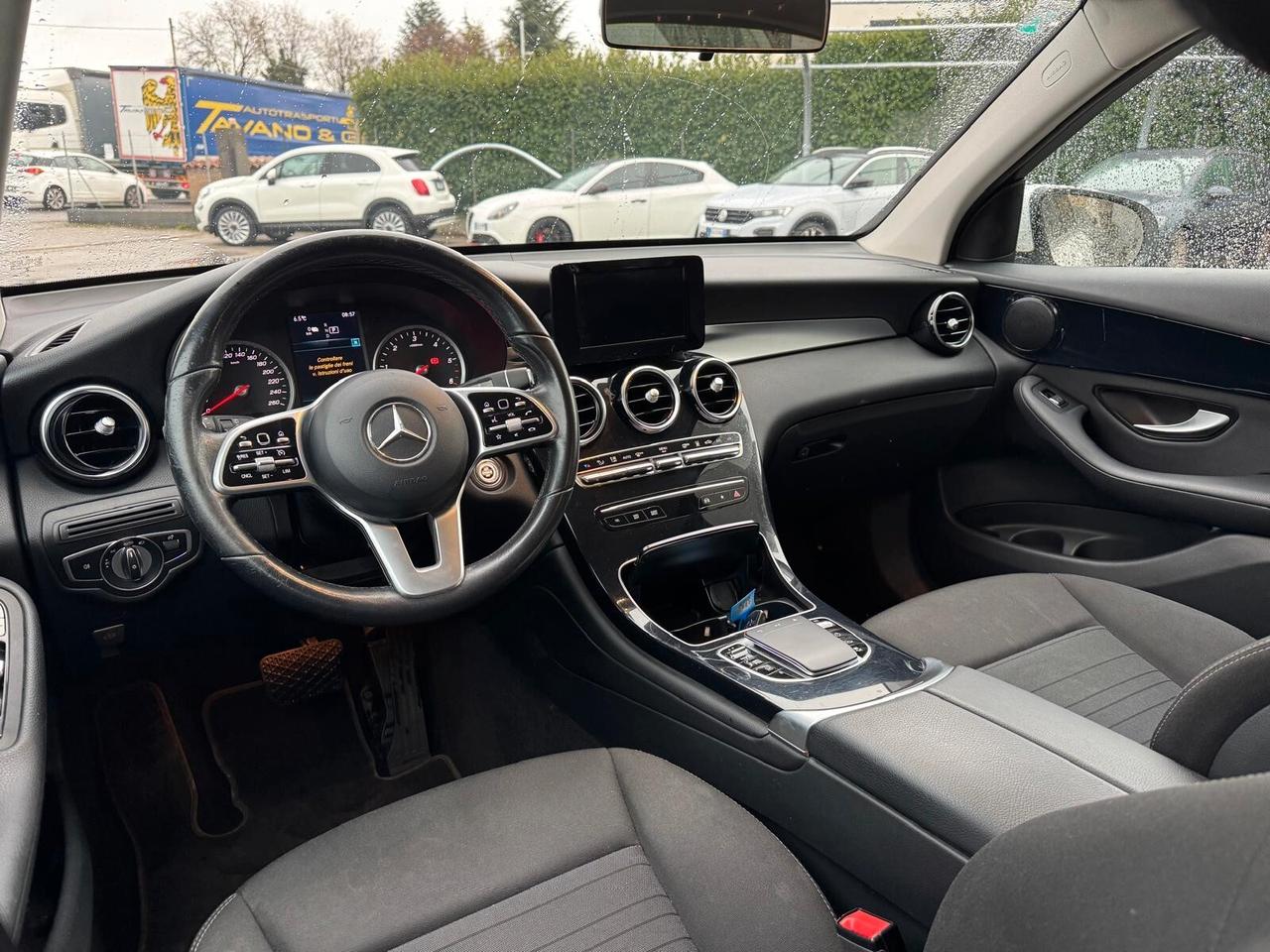 Mercedes-benz GLC 300 de 4Matic Plug-in hybrid Business