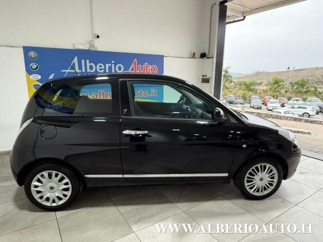 LANCIA Ypsilon 1.2 69 CV Argento