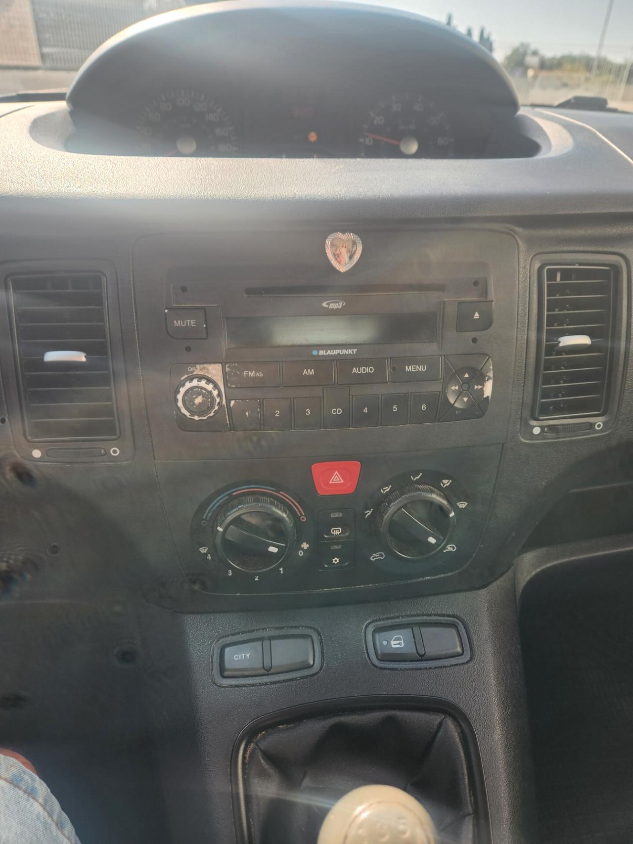 Fiat Idea 1.2 16V GPL