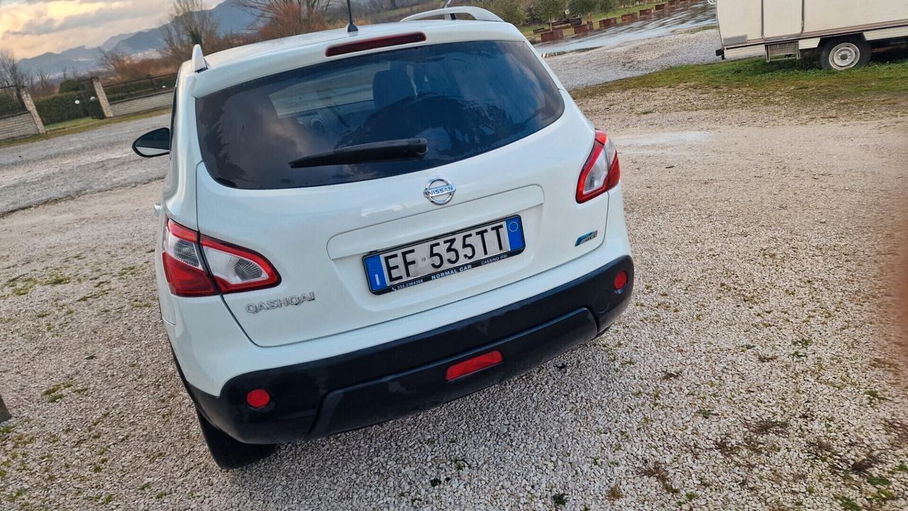 Nissan Qashqai 1.5 dCi DPF Tekna - 2011