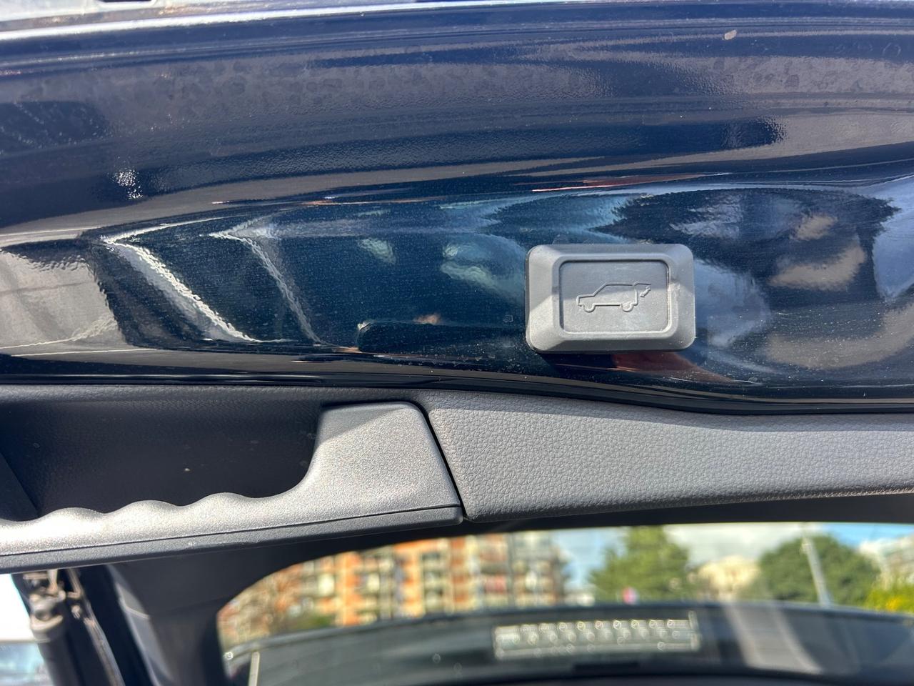 Toyota RAV 4 RAV4 2.5 HV (222CV) E-CVT AWD-i Black Edition