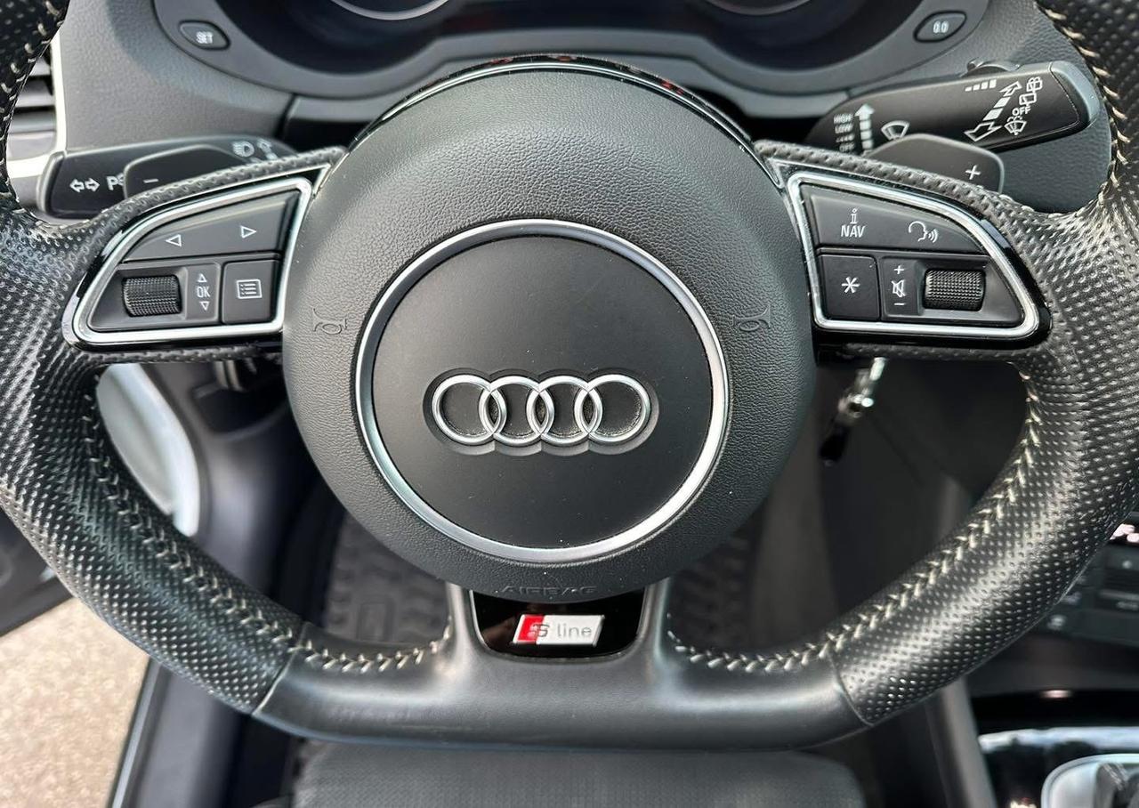 Audi Q3 2.0 Tdi quatt 150CV Stron SLINE TETTO