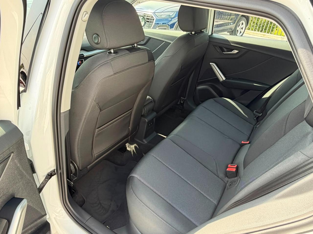 Audi Q2 35 TFSI S tronic Business Advanced