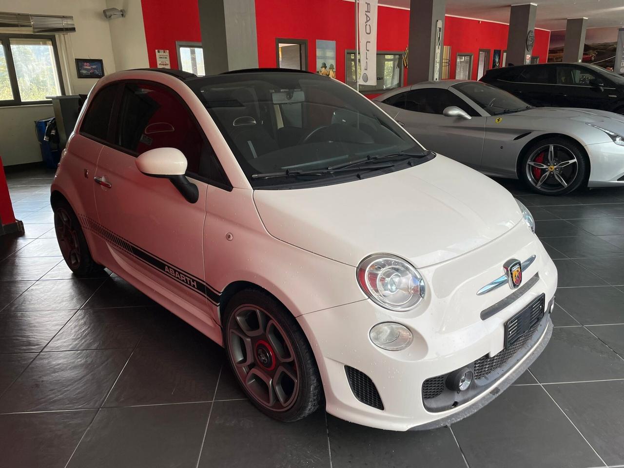 ABARTH 500C 1.4T-JET 140cv