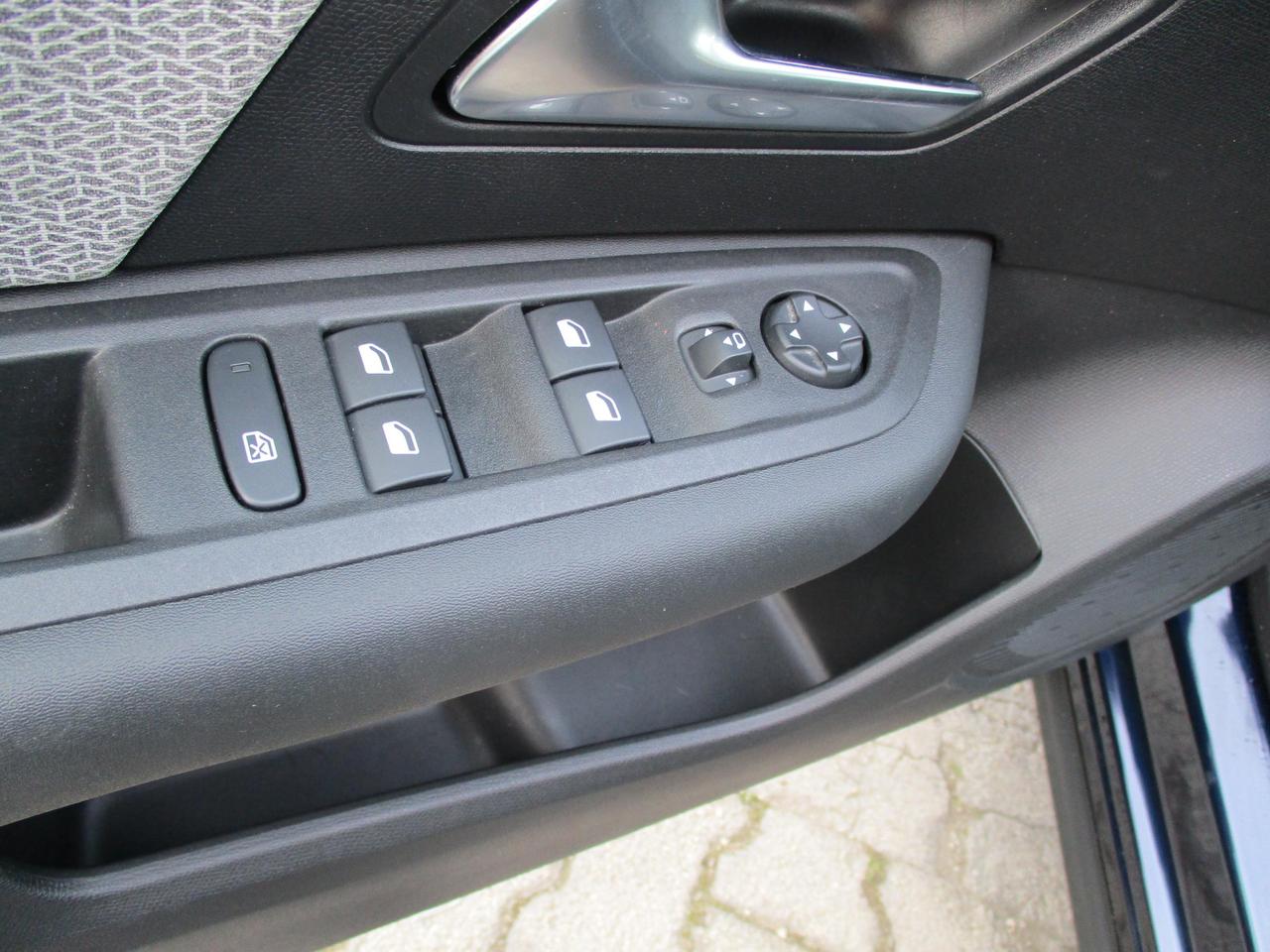 Citroen C4 1.2 puretech Plus s&s 130cv