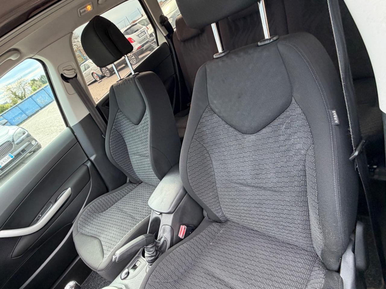 Peugeot 207 1.4 VTi 95CV SW ONE Line