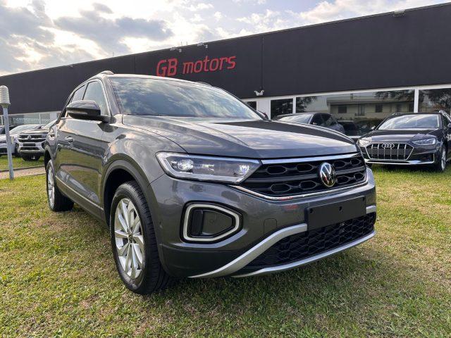 VOLKSWAGEN T-Roc 1.5 TSI ACT DSG Life IQ.LED - ACC - 17