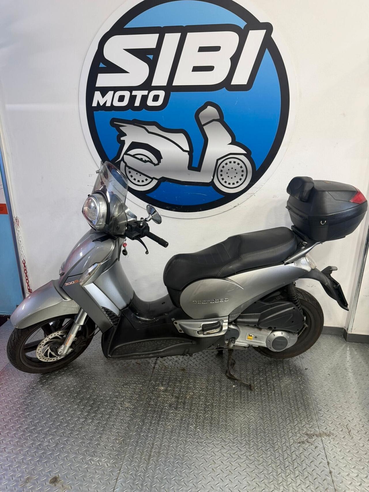 Aprilia Scarabeo 300