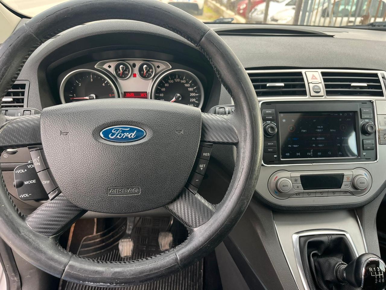 Ford Kuga 2.0 TDCi 136 CV 4WD Titanium DPF