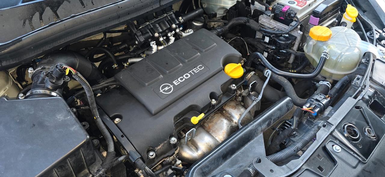 Opel Corsa 1.2 85CV 5 porte GPL-TECH Edition