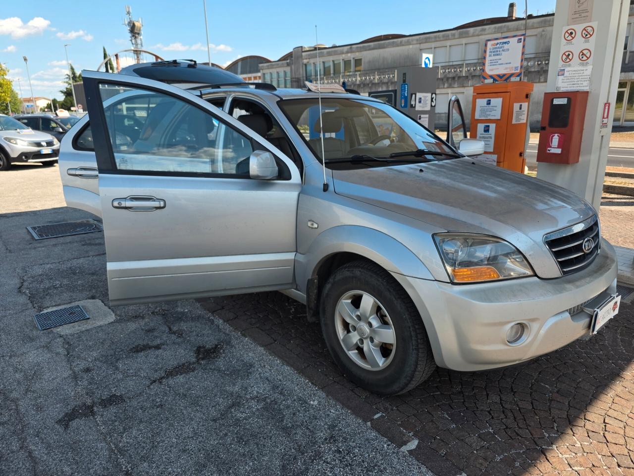 Kia Sorento 2.5 16V CRDI VGT 4WD con 212.000km Frizione da rifare