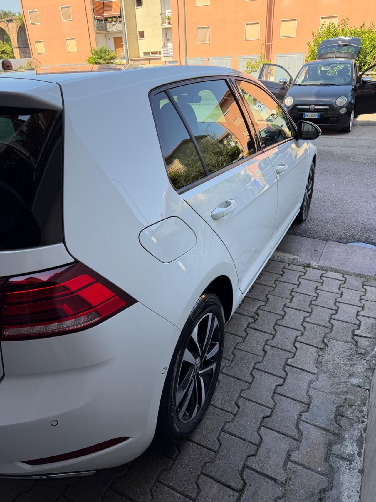 Volkswagen Golf 1.6 TDI 115 CV 5p. Business BlueMotion Technology