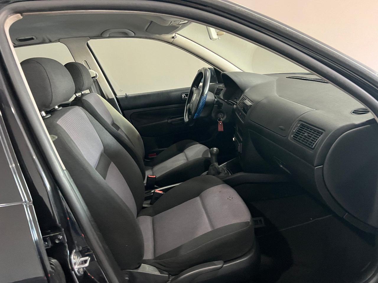 Volkswagen Golf IV 1.9 TDI/115 CV cat 5p. EDITION