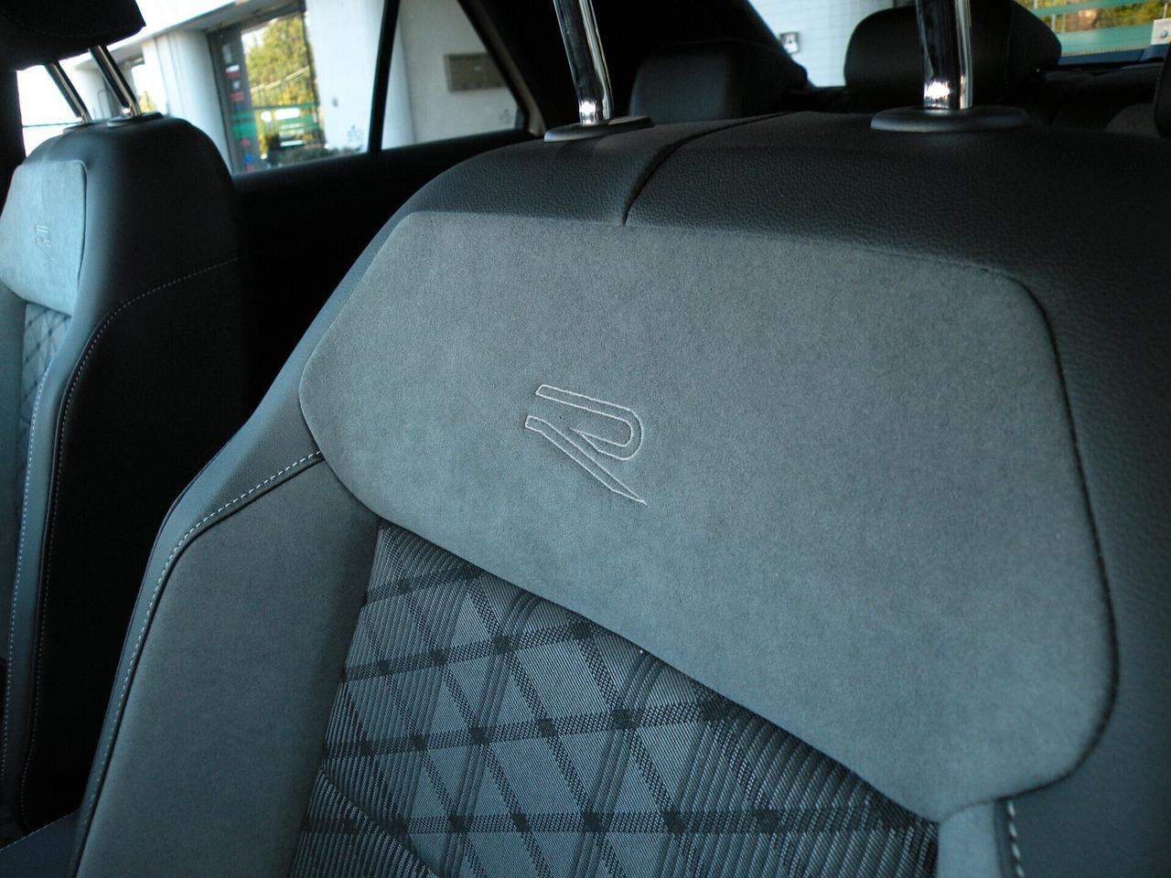 VOLKSWAGEN T-ROC 1.0 TSI 116CV R-LINE 2025 KM0