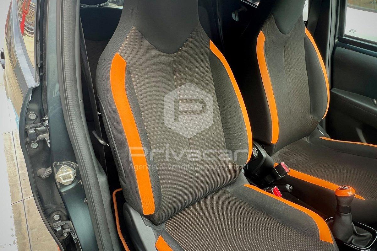 TOYOTA Aygo Connect 1.0 VVT-i 72 CV 5 porte x-music