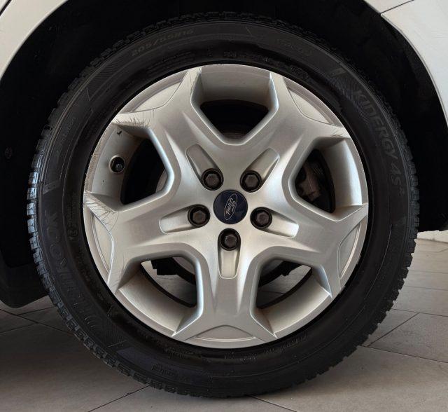 FORD Focus 1.6 120 CV GPL Titanium