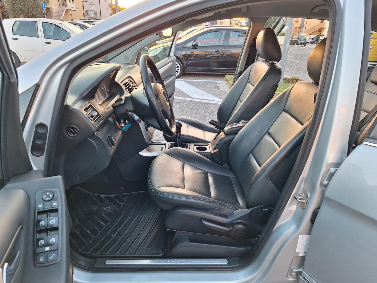 Mercedes-benz B 200 CDI Sport NEOPATENTATI PELLE TEL BLUETOOTH