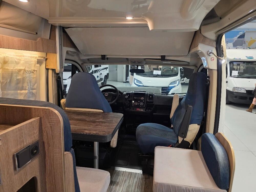 CAMPER VAN FONT VENDOME H 307