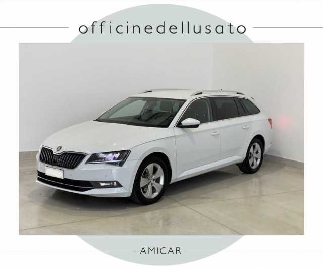 SKODA Superb 2.0 TDI 150 CV SCR DSG Wagon Executive