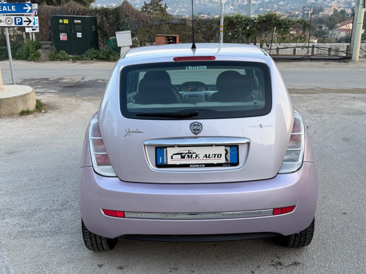 Lancia Ypsilon 1.3 MJT 75 CV ELLE