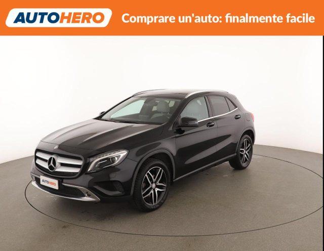 MERCEDES-BENZ GLA 200 d Automatic Sport