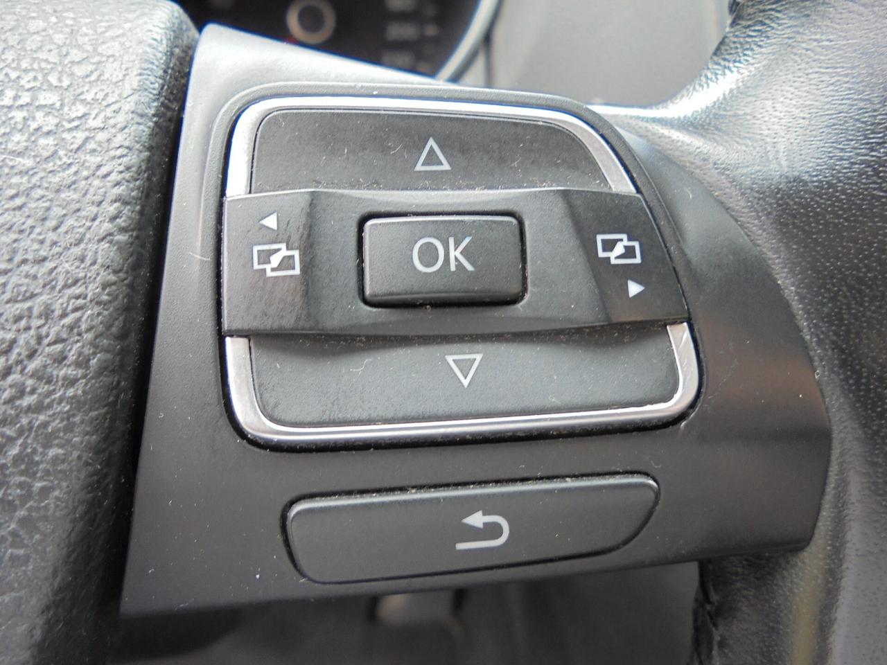 VOLKSWAGEN GOLF VI 1.6 TDI 105CV HIGHLINE 5P UNIPROPRIETARIO