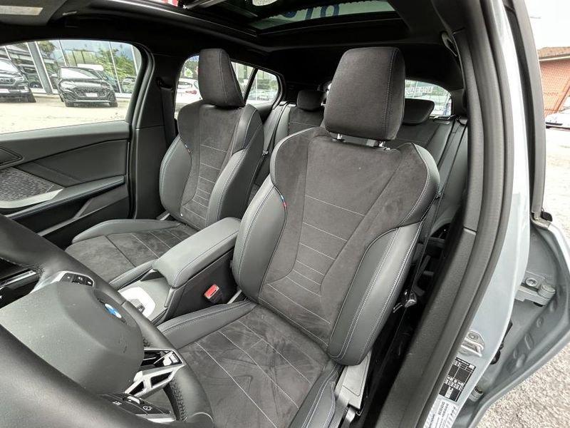 BMW Serie 1 120 48V 170cv MSport TETTO APRIBILE M SPORT 4.000 KM