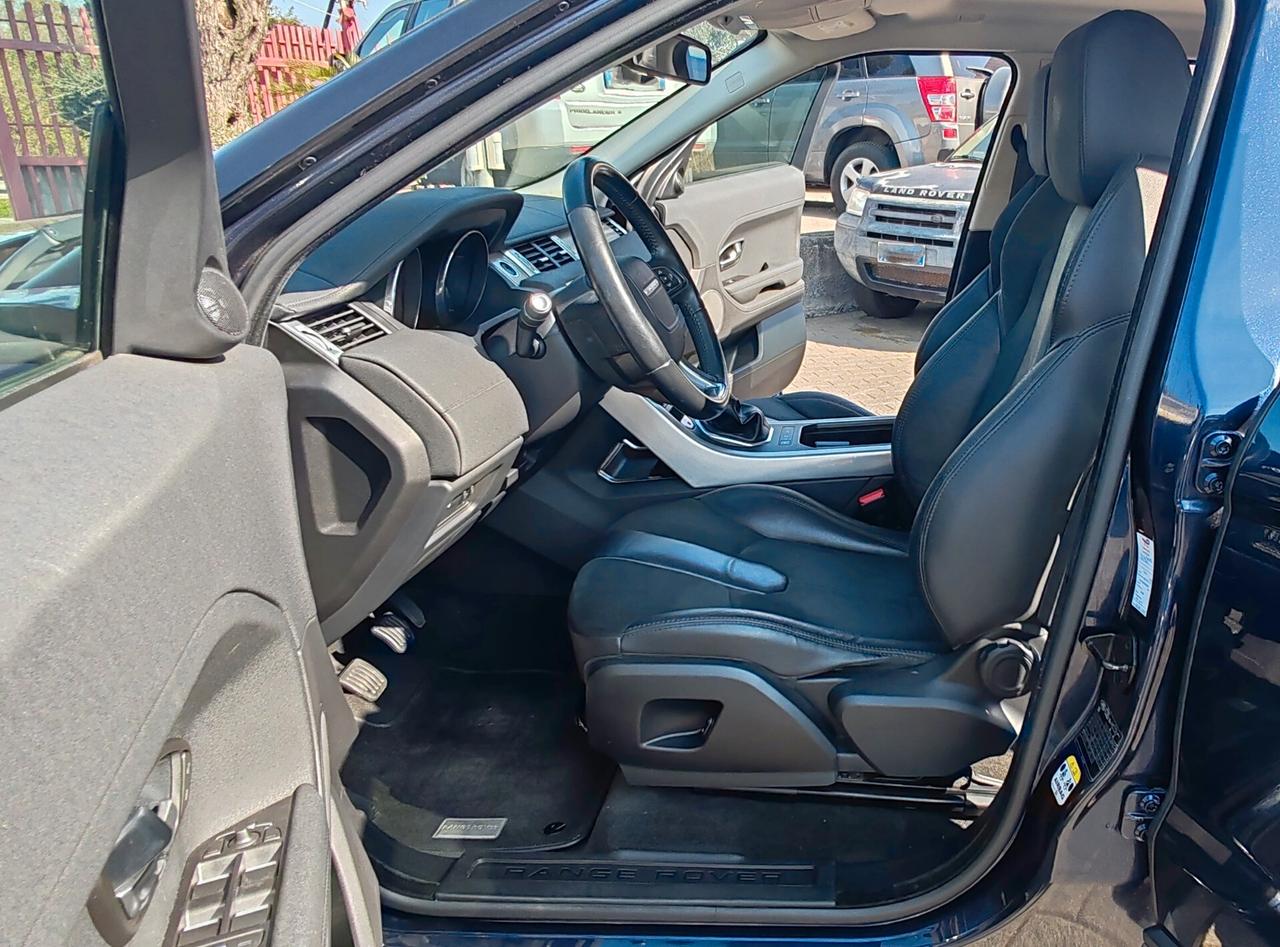 Land Rover Range Evoque 2.2 TD4 5p. Pure