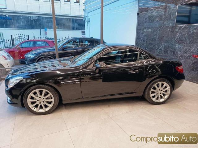 MERCEDES-BENZ SLK 200 CGI Edition1
